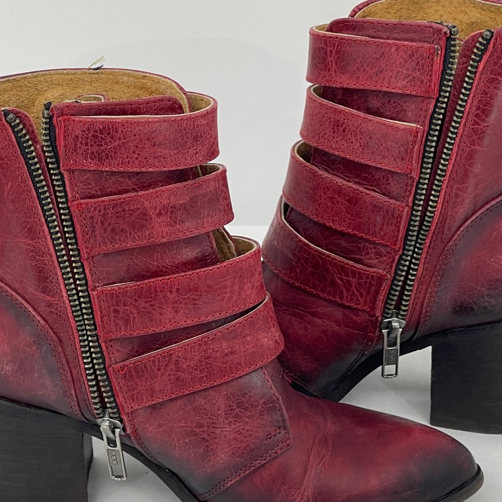 Circle G Burgundy Leather Ankle Boots with Buckles WOMENS SIZE 6M - Picture 4 of 7